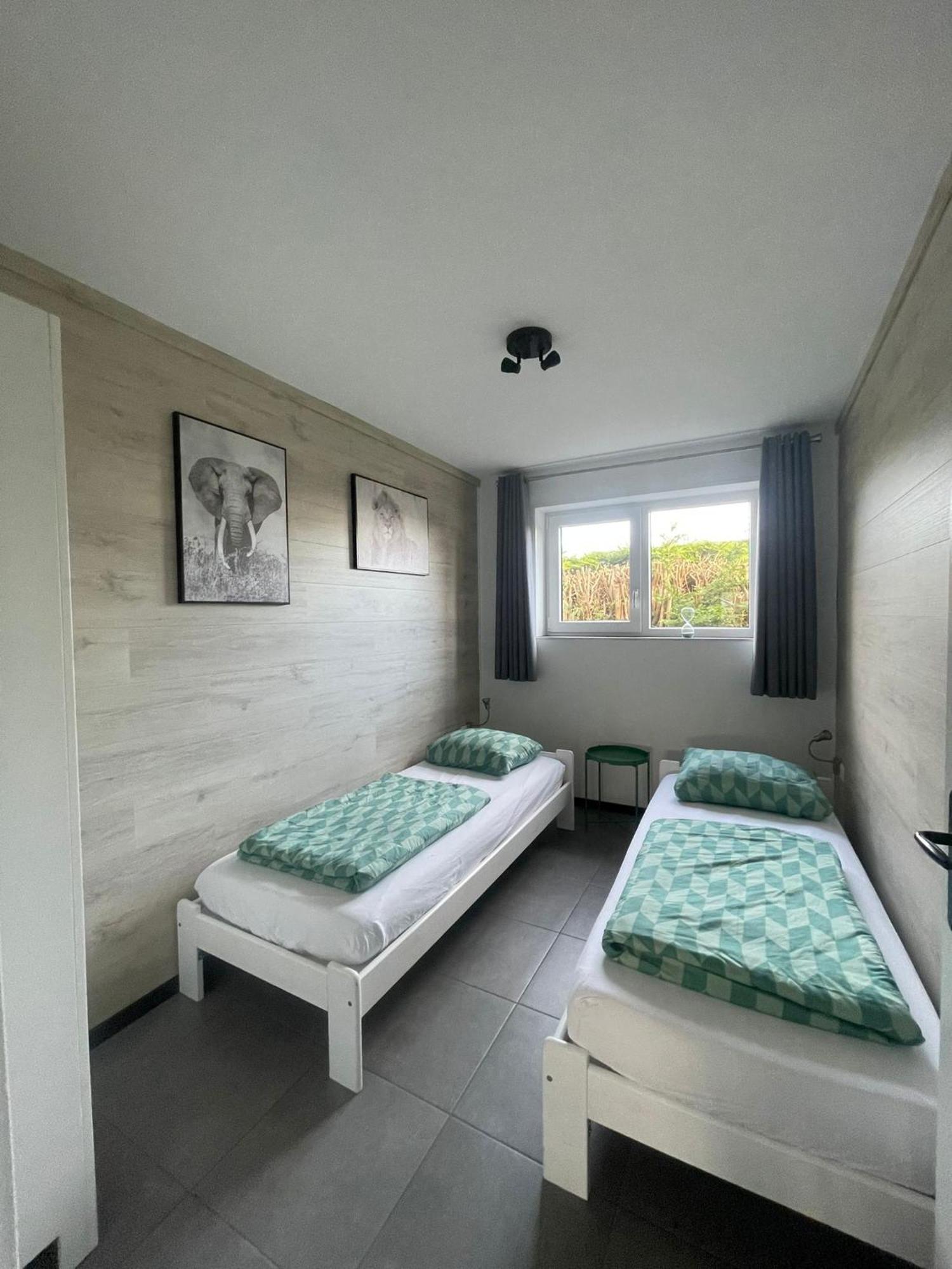 Luxe Zomerwoning Met Omheinde Tuin Voor Hond En Kinderen Dirkshorn Exterior foto